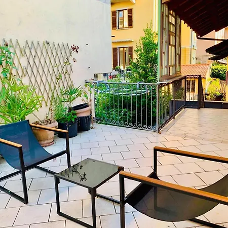 La Ca Rosa Tatil Evi Stresa